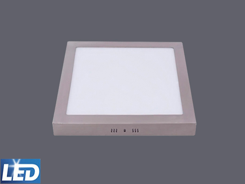 Downlight LED de superfcie quadrat PEGASO, 18W, 950L, 6.500K, 225x225x40mm